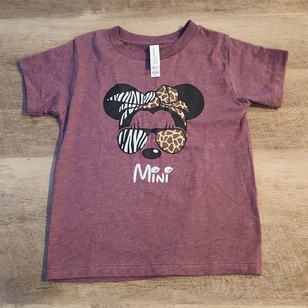 Mini TShirt. Size 4T